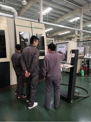 系統(tǒng)門(mén)窗工業(yè)4.0時(shí)代的工廠及工人形象測(cè)繪 智能化測(cè)繪服務(wù)的變革與應(yīng)用